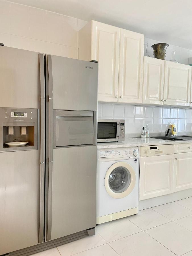 Luxury Family Apartment In Roses Esterno foto